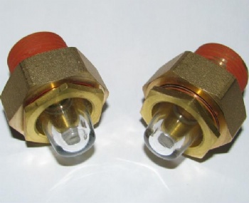 Freightliner Surge Tank 1/2 inch NPT Brass sight glass bulleye viewports plugs